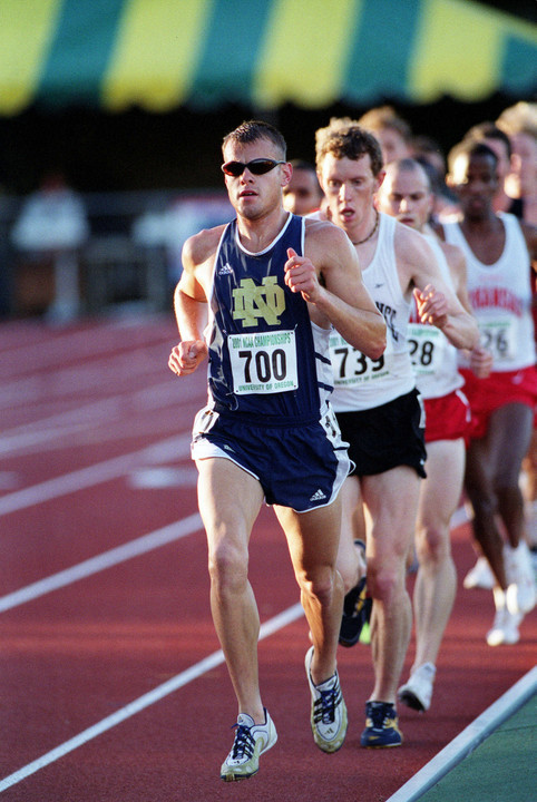 Ryan Shay during his 2001 NCAA Championship run in the 10,000 meters.
