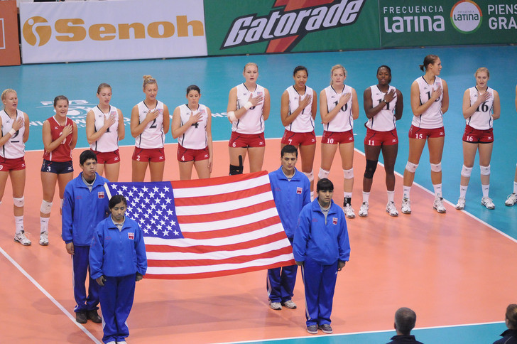 Andrea McHugh (right)
