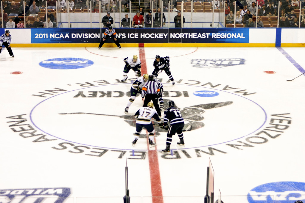 Irish Top New Hampshire 2-1 in NCAA Quarterfinals (AP)