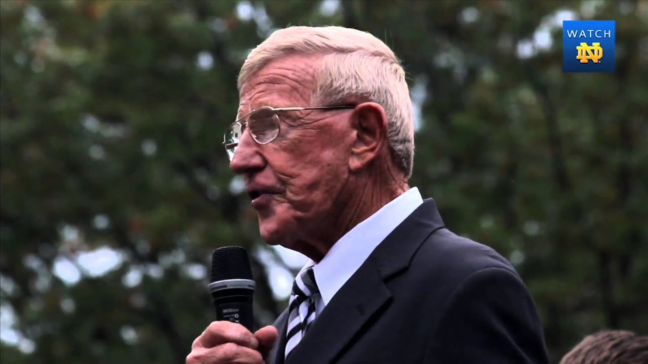 Lou Holtz Notre Dame-USC Pep Rally Speech