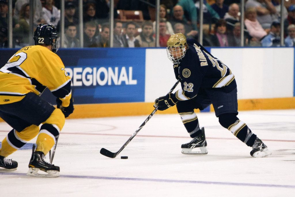 A Season in Photos: 2010-11 Notre Dame Hockey