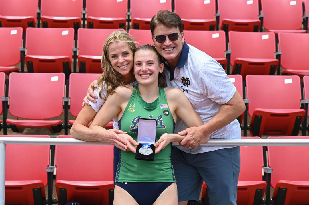 Notre Dame Fighting Irish - Official Athletics Website