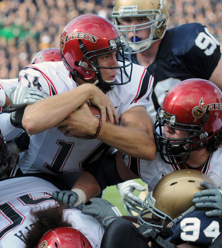 Irish Defeat Aztecs, 21-13, in Season Opener