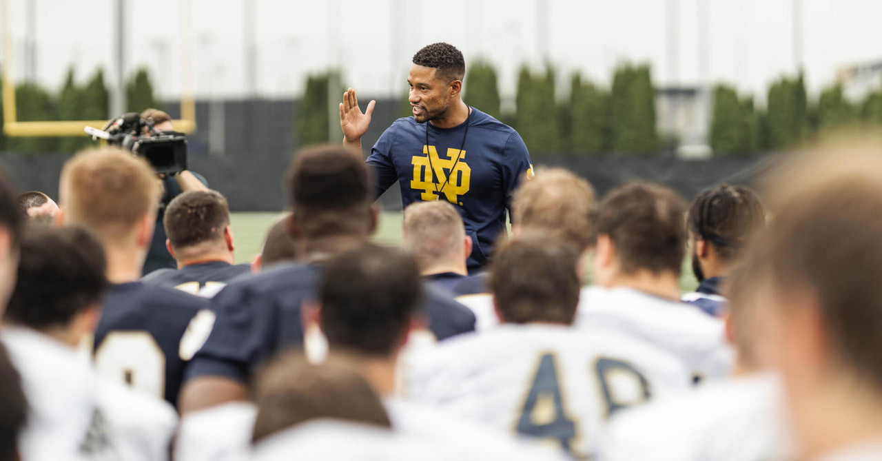Notre Dame Fighting Irish - Official Athletics Website
