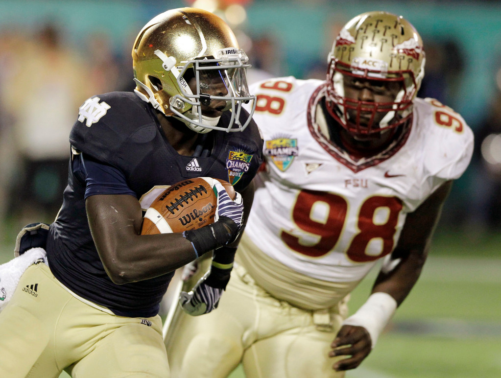 Irish Falter Down the Stretch, Lose to No. 25 FSU 18-14 (AP)