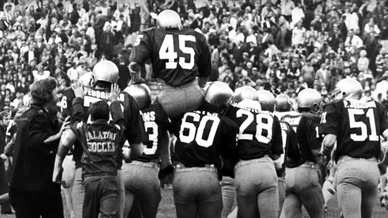 Notre Dame Fighting Irish - Official Athletics Website