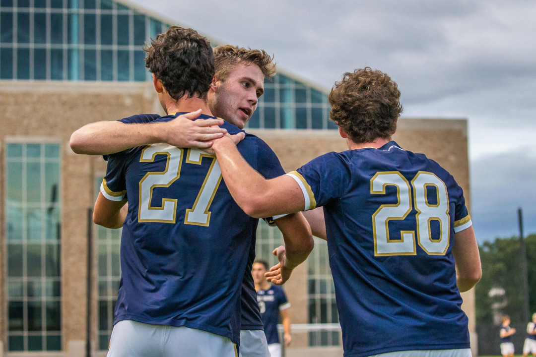 Notre Dame Fighting Irish - Official Athletics Website