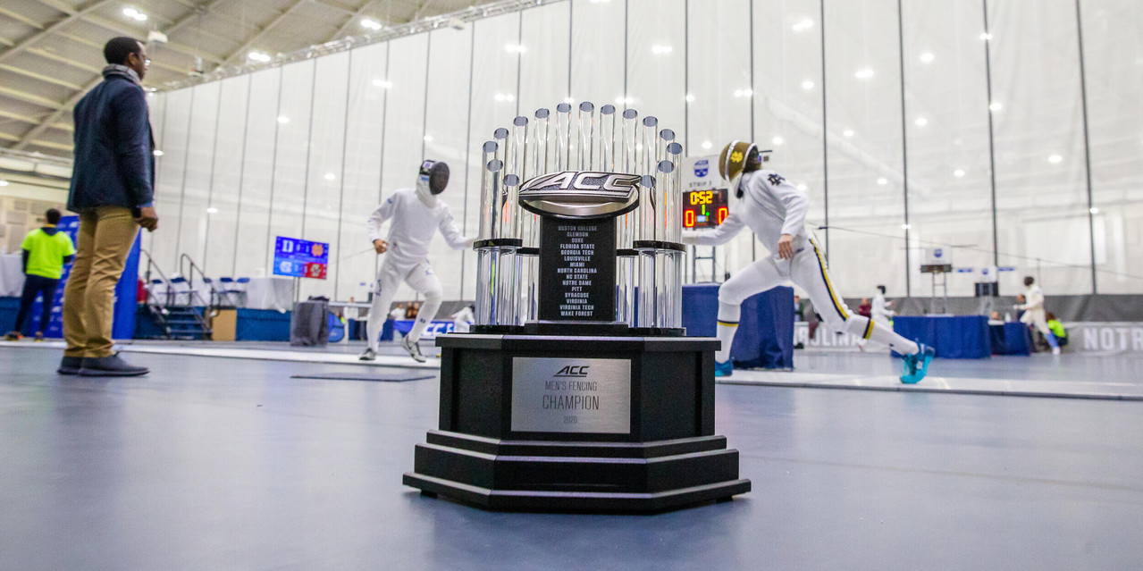Notre Dame Fighting Irish - Official Athletics Website