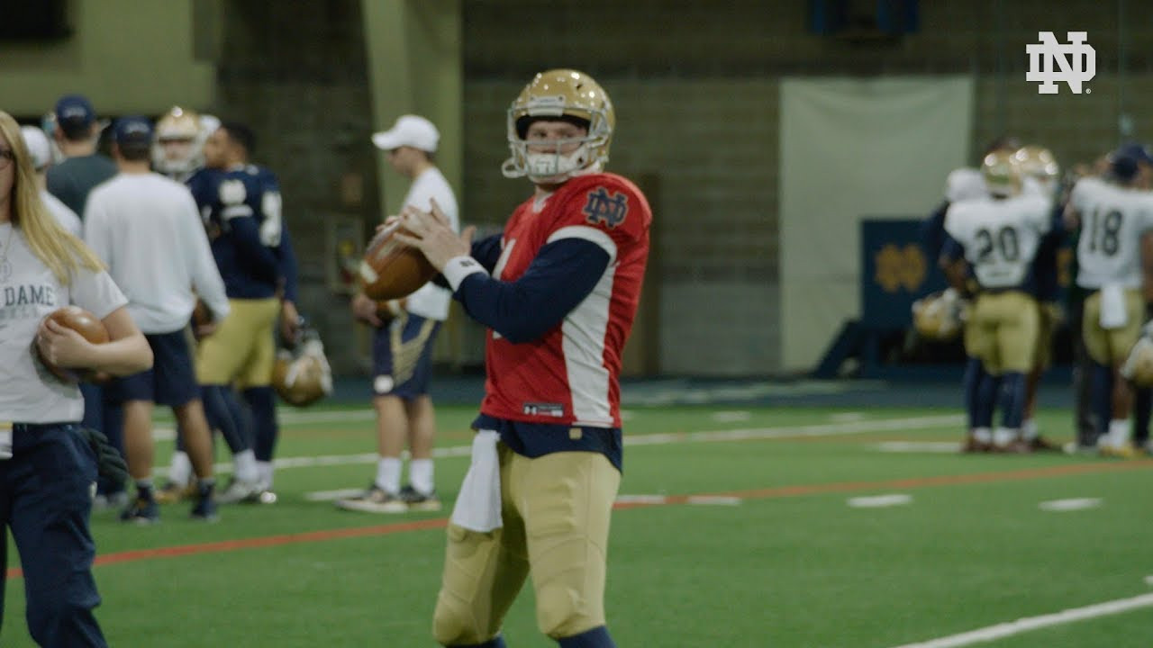 On the Field with Montgomery VanGorder - Navy (11.15.17)