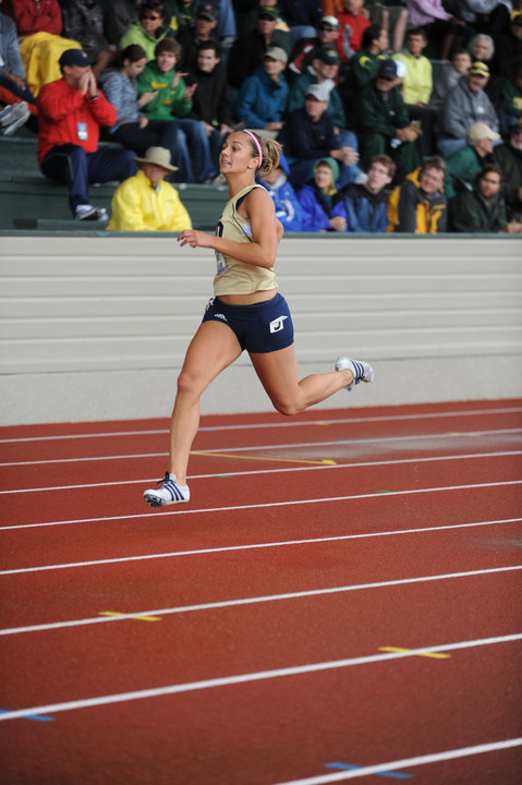 Senior Maddie Buttinger opens up her indoor campaign on Friday.
