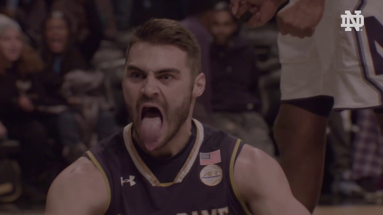 Quick Play | Matt Farrell In the Clutch