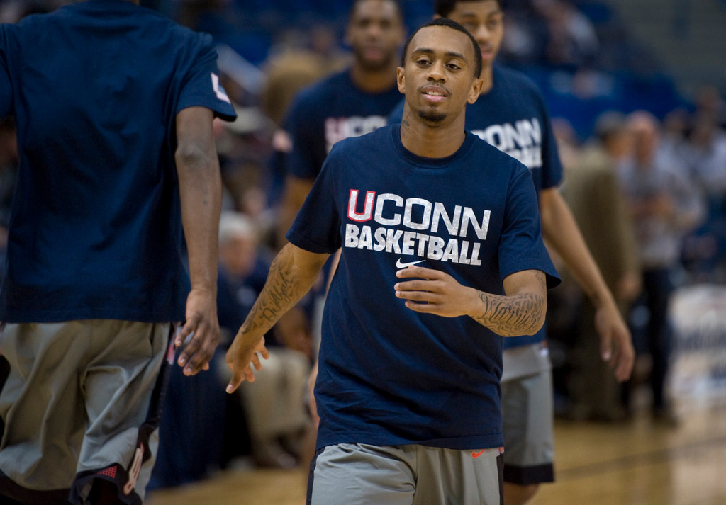 Second Half Surge Pushes Irish Past No. 24 UConn, 50-48 (AP)