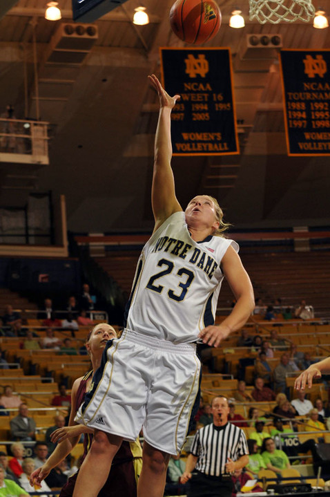 Junior guard Melissa Lechlitner scored all 13 of her points in the second half, helping the No. 16/14 Irish cruise to a 96-30 exhibition win over Gannon on Wednesday night at the Joyce Center.