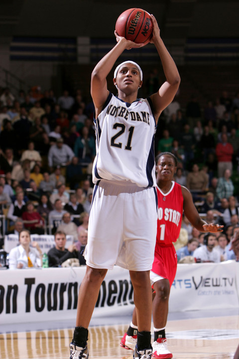 Senior forward Jacqueline Batteast has been tapped as one of four finalists for the 2005 Honda Sports Award for basketball, with the honor going to the country's top women's college basketball player.