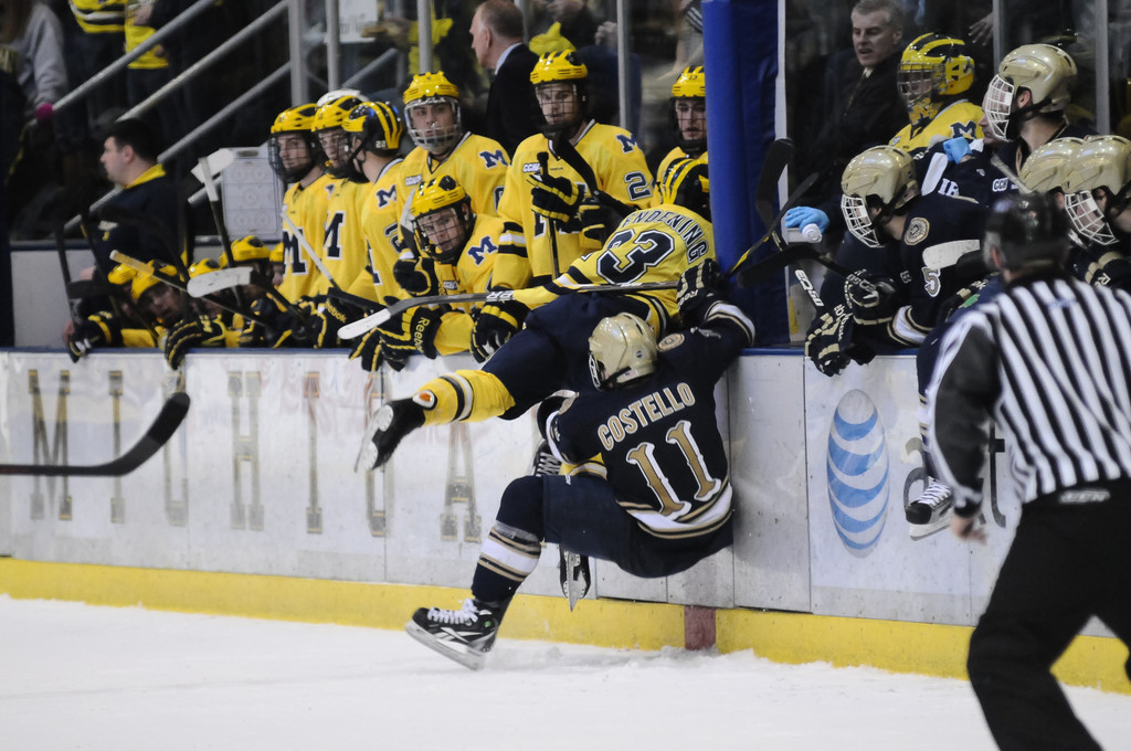 Notre Dame Ice Hockey  vs Michigan Game 2 (CCHA Quarterfinals) on March 10, 2012