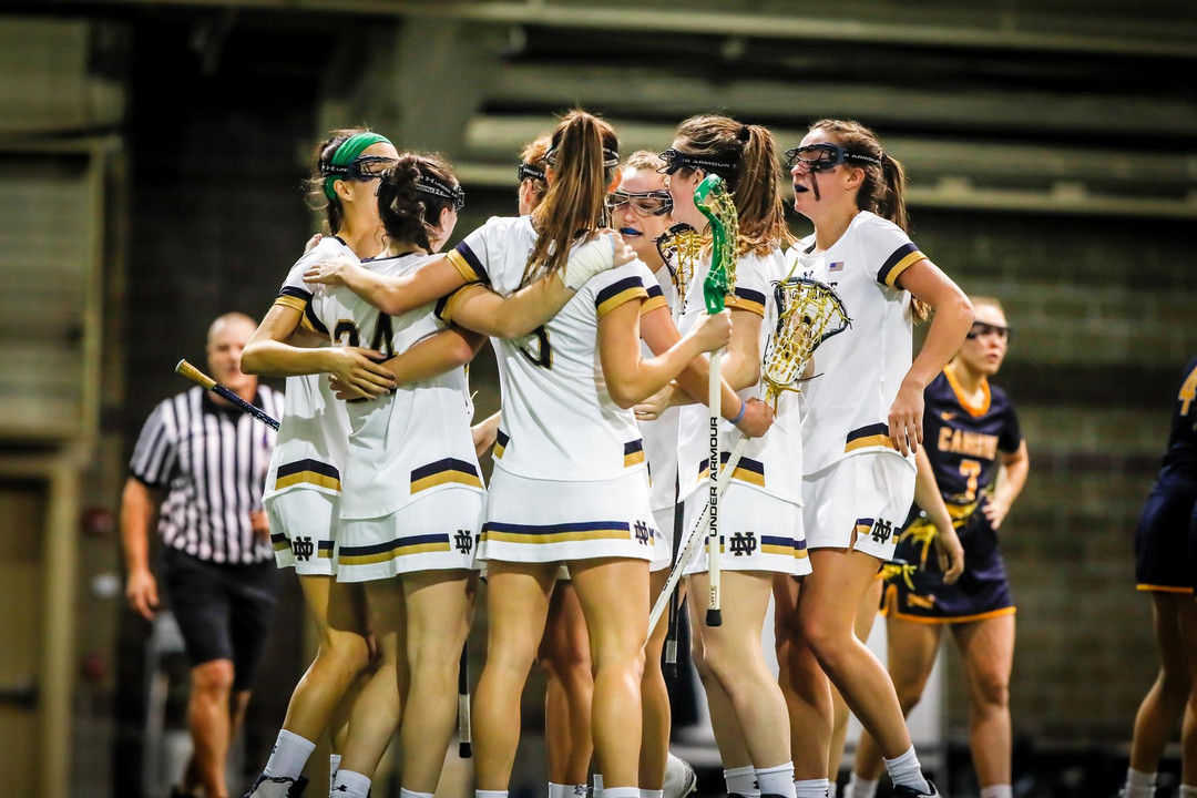 Huddle - WLAX Canisius