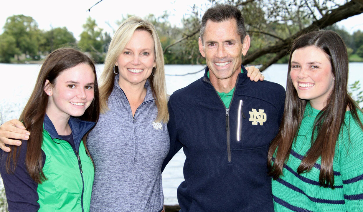 Notre Dame Fighting Irish - Official Athletics Website