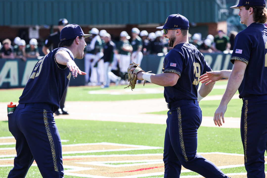 Notre Dame Fighting Irish - Official Athletics Website