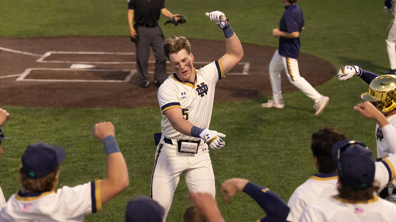 Notre Dame Fighting Irish - Official Athletics Website