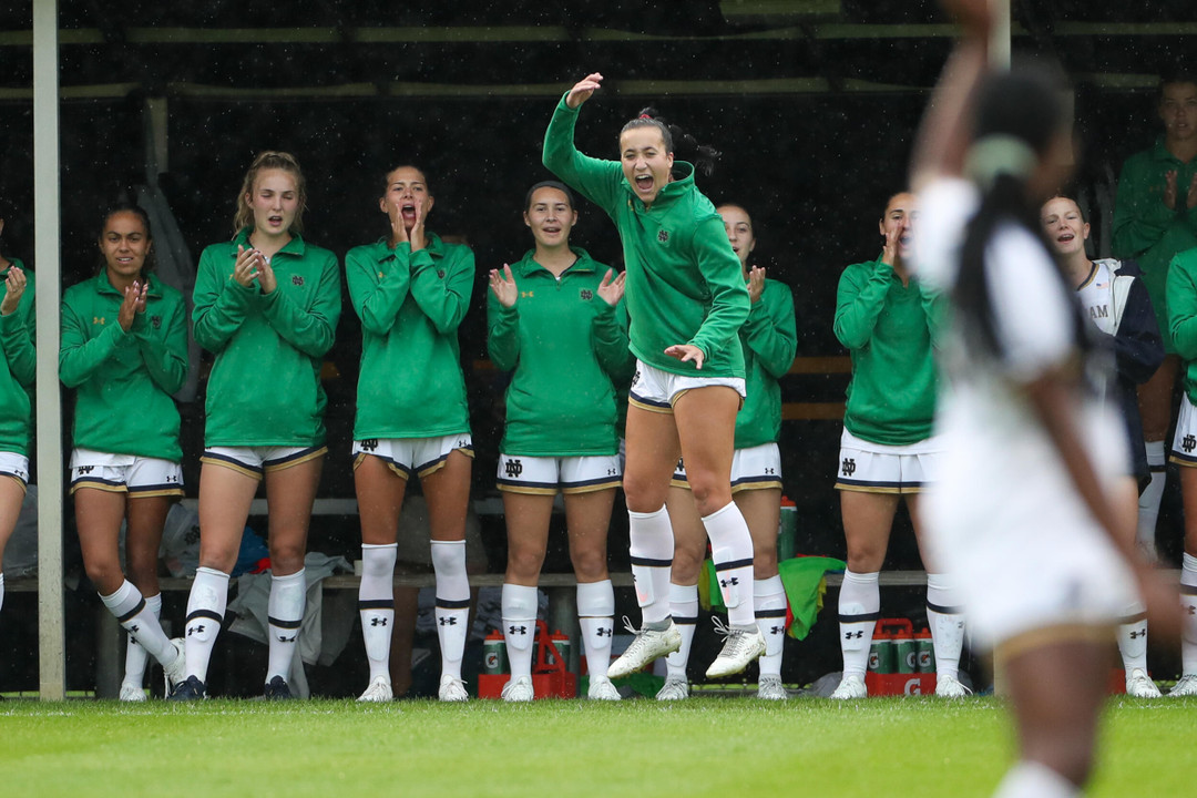 Notre Dame Fighting Irish - Official Athletics Website