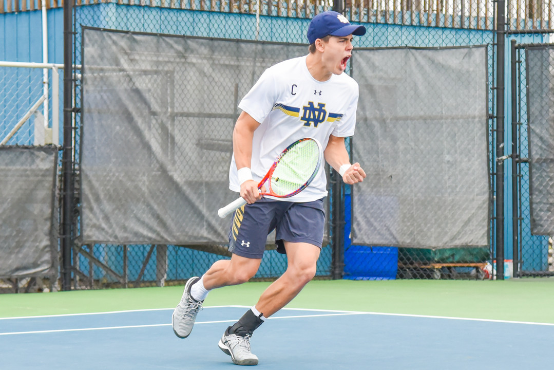 Notre Dame Fighting Irish - Official Athletics Website