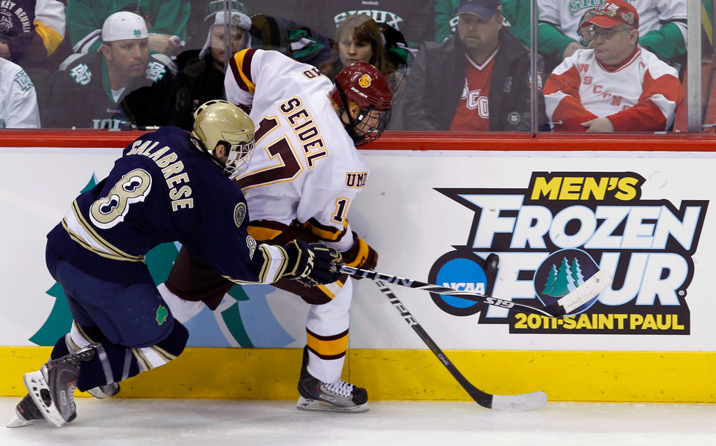 A Season in Photos: 2010-11 Notre Dame Hockey