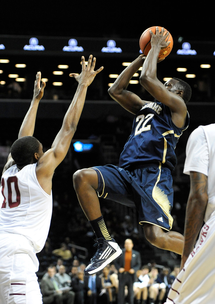 No. 20 Irish Fall In Overtime To Hawks, 79-70 (AP)