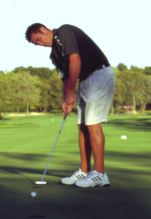 Steve Colnitis, a member of the Notre Dame men's golf team from 2001-05, has been named the new assistant coach for the Irish, head coach Jim Kubinski announced Wednesday.