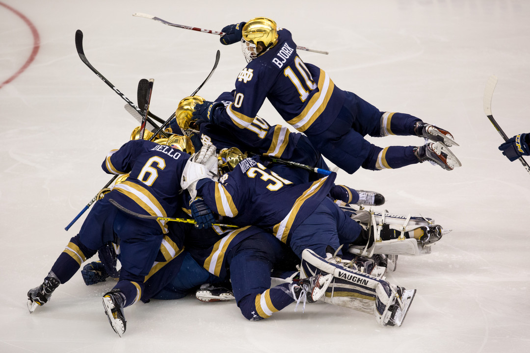 Notre Dame Fighting Irish - Official Athletics Website