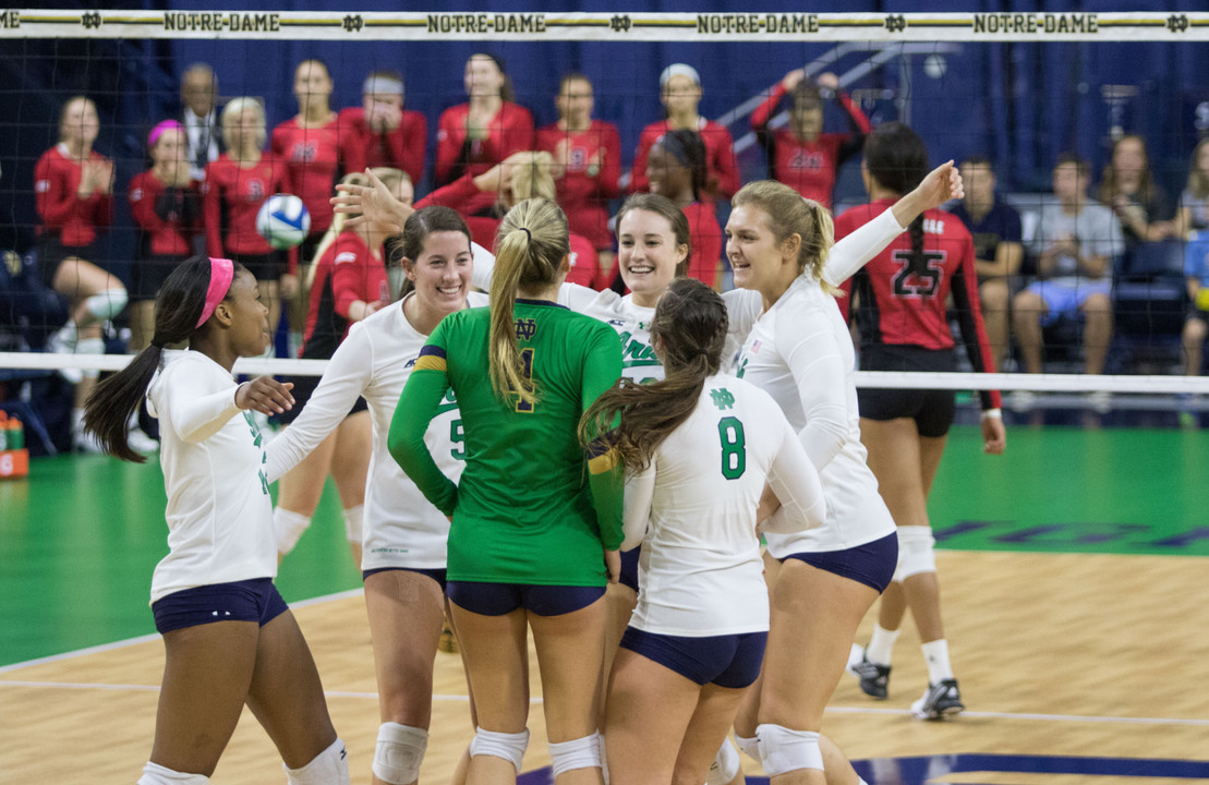 Notre Dame Fighting Irish - Official Athletics Website