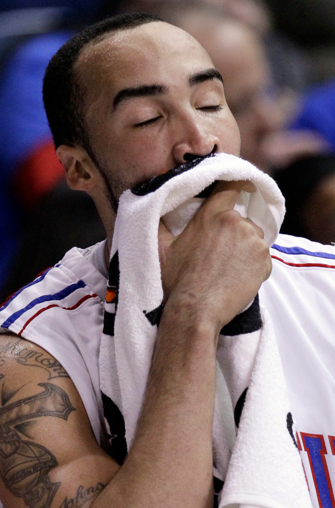 No. 9 Irish Rout DePaul, 83-58 (AP)