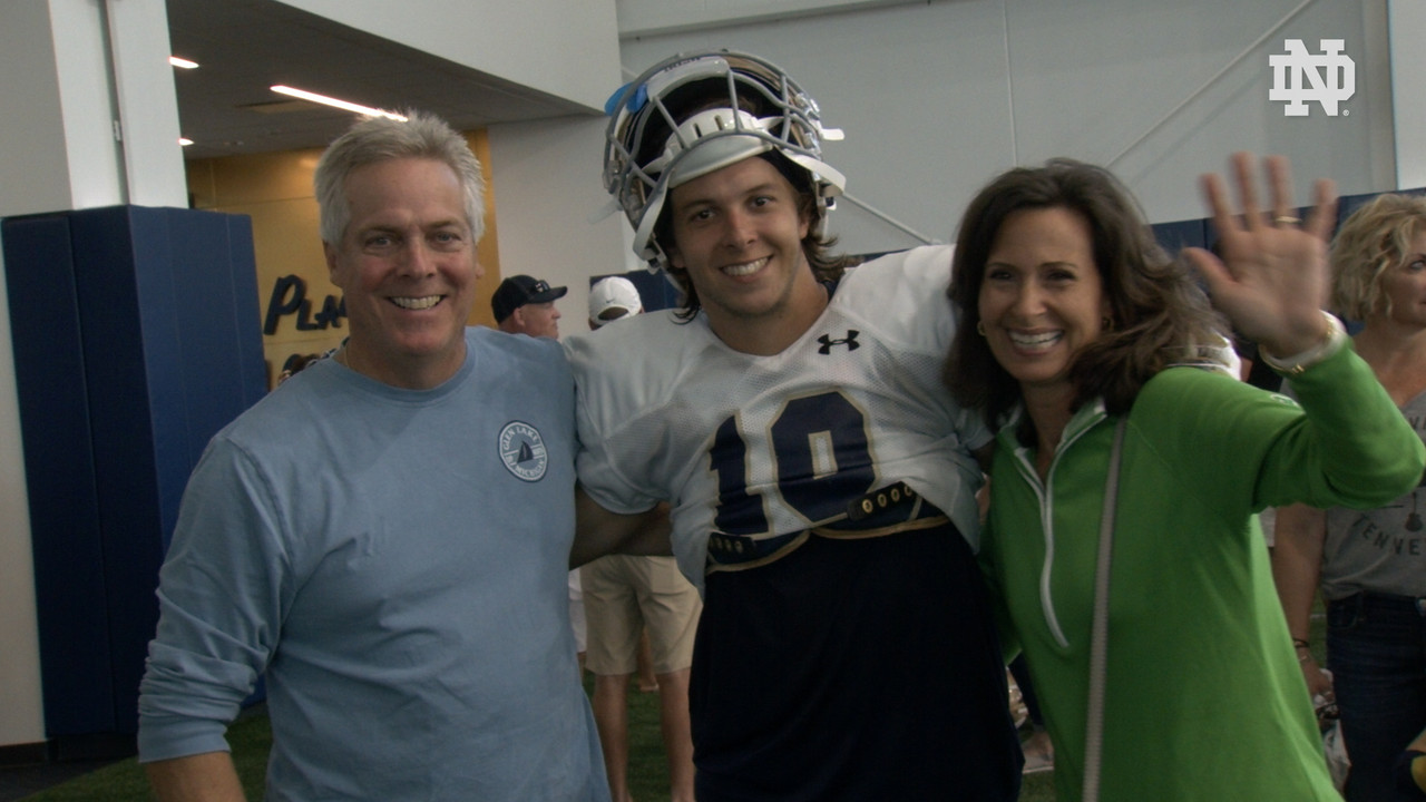Notre Dame Fighting Irish - Official Athletics Website