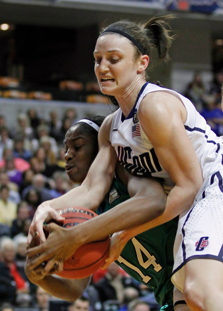 Irish Advance to Final, Topple Top-Ranked UConn 72-63 (AP)