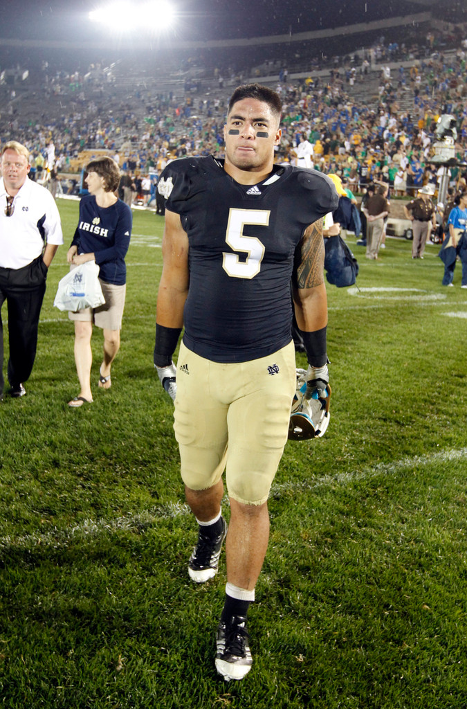 No. 16 Irish Drop Season Opener To USF, 23-20 (AP)