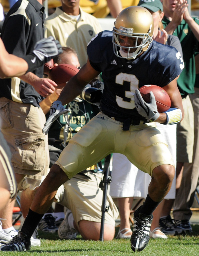 Irish Defeat Boilermakers, 38 - 21