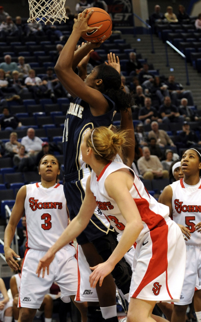 #6/7 Irish Advance To Semis With 75-67 Win Over #16 St. John's
