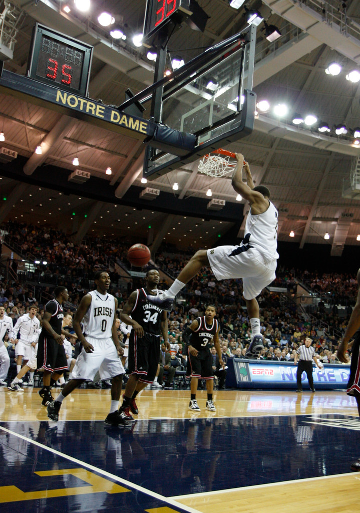 1/19 Men's Basketball vs. Cincinnati