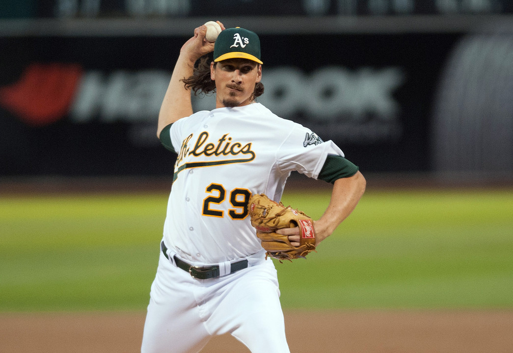 Former Irish pitcher Jeff Samardzija