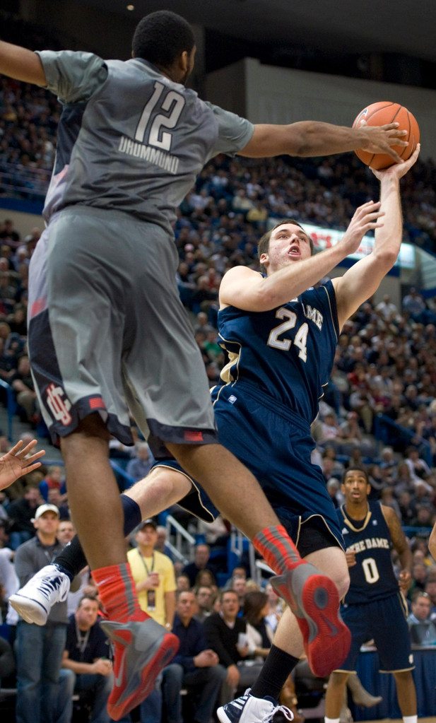 Second Half Surge Pushes Irish Past No. 24 UConn, 50-48 (AP)