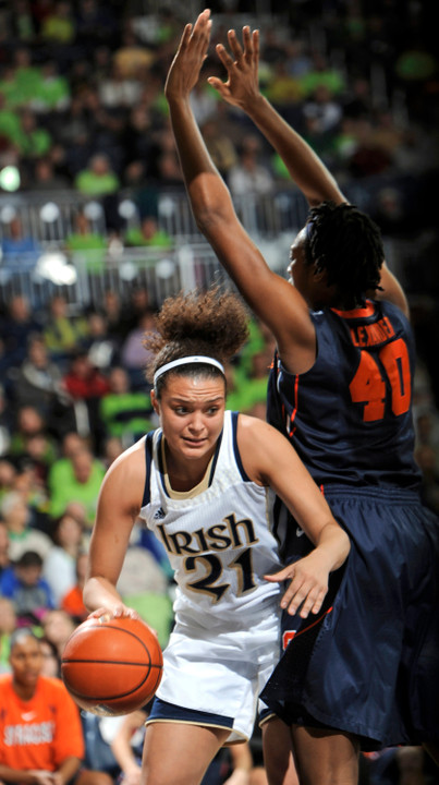 Kayla McBride led the team with 25 points.