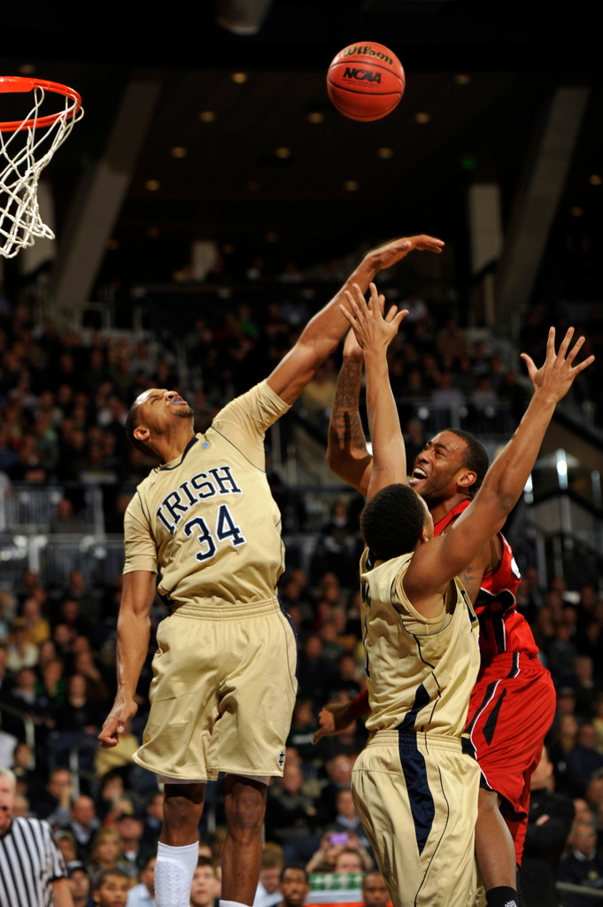 No. 8 Irish Beat No. 16 Louisville, 89-79, in OT (AP)