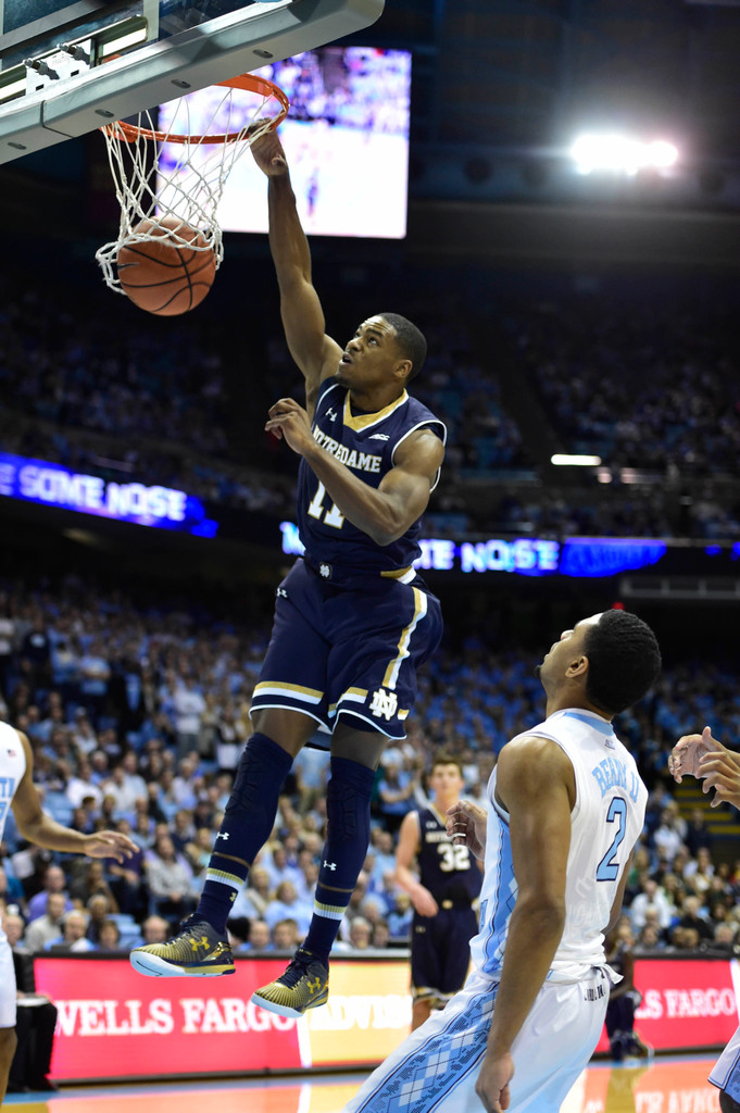 No. 13 Notre Dame ve. No. 18 UNC