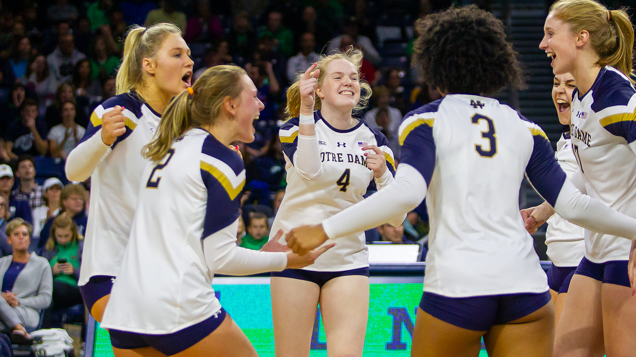 Notre Dame Fighting Irish - Official Athletics Website