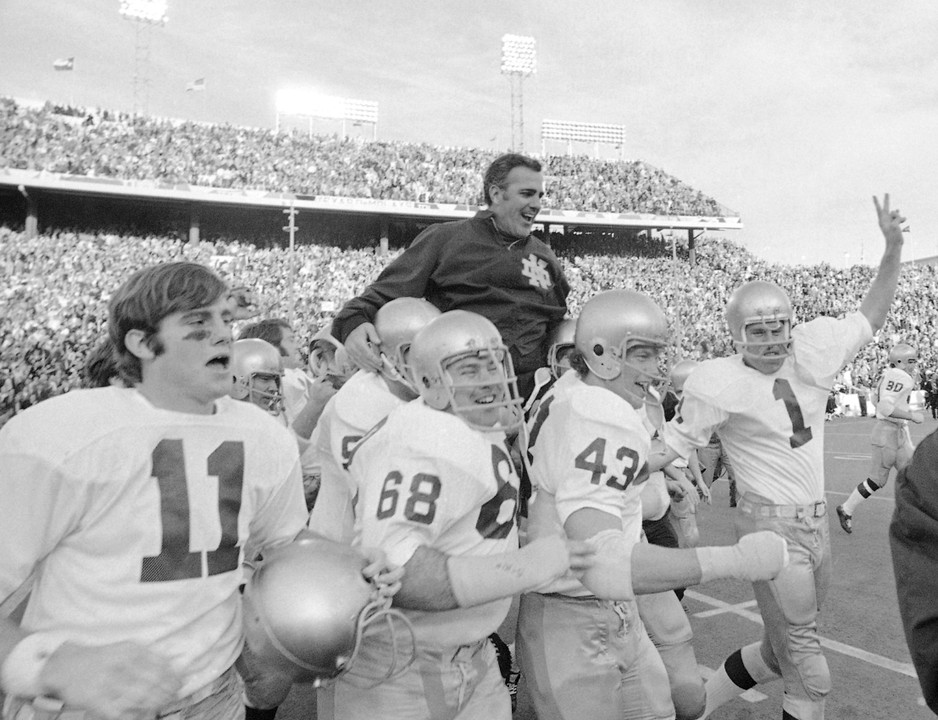 Notre Dame Fighting Irish - Official Athletics Website