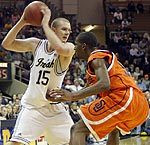 Colin Falls and the Irish face Georgetown on Tuesday at the Joyce Center.