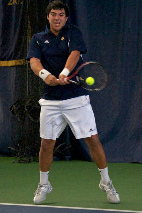 Senior Spencer Talmadge won a close match on Friday, 4-6, 6-3, 1-0 (10-8), against Stuart Kenyon of Alabama.