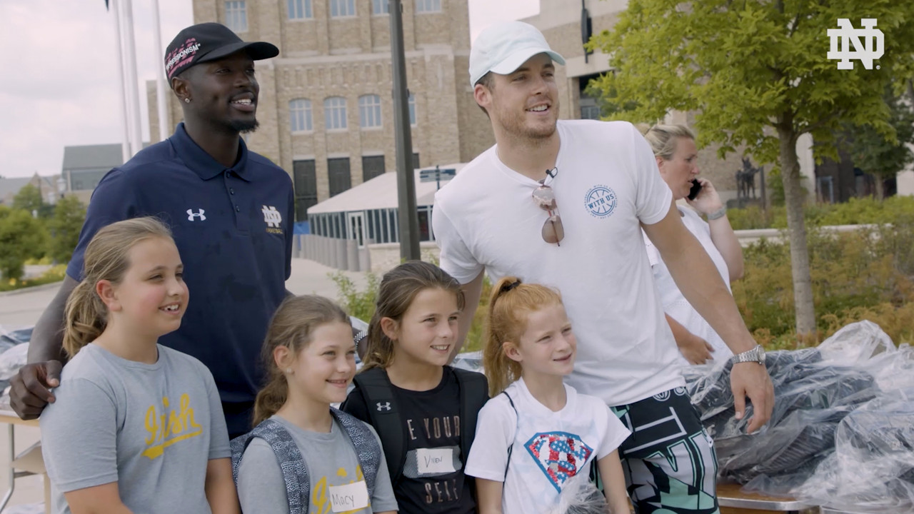 Notre Dame Fighting Irish - Official Athletics Website