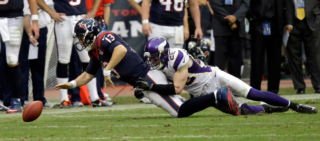 Former Irish Players in the NFL - 2012 (AP)