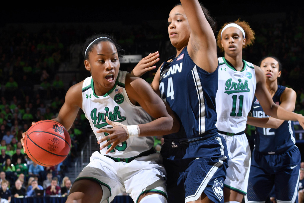 No. 1 UConn 72, No. 2 Notre Dame 61