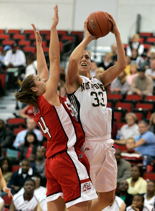 Sophomore center Melissa D'Amico.